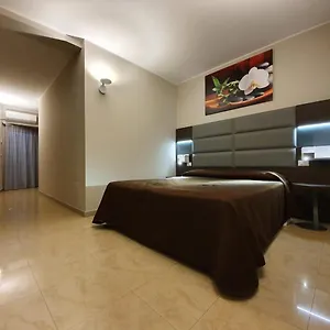 3* Hotel Casale Dei Greci